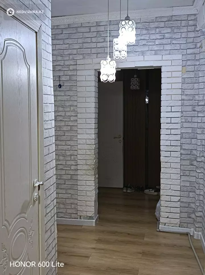 2-комнатная квартира, этаж 5 из 9, 60 м², Посуточно, фотография 3
