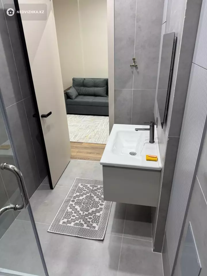 3-комнатная квартира, этаж 10 из 12, 109 м², фотография 4