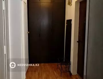 2-комнатная квартира, этаж 5 из 5, 52 м², миниатюра 6