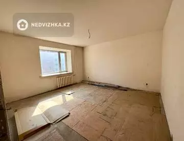 2-комнатная квартира, этаж 5 из 9, 61 м², миниатюра 2