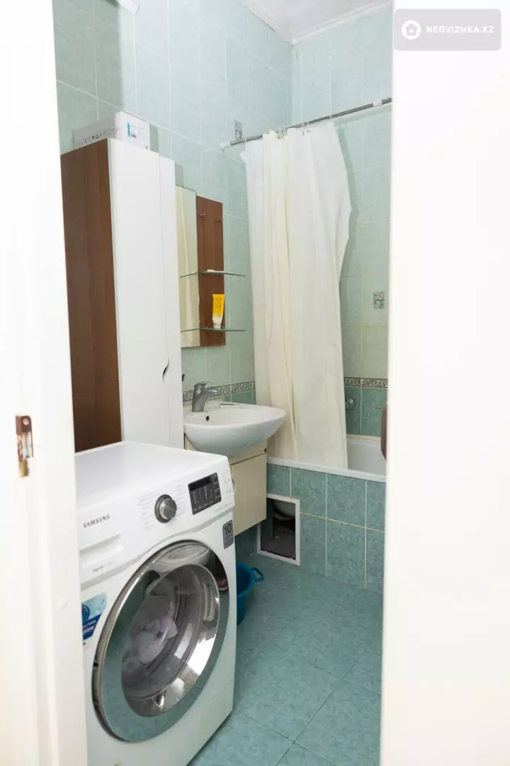 4-комнатная квартира, этаж 6 из 12, 124 м², фотография 3