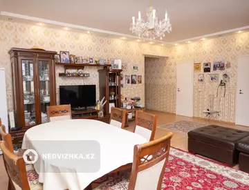 4-комнатная квартира, этаж 6 из 12, 124 м², миниатюра 4