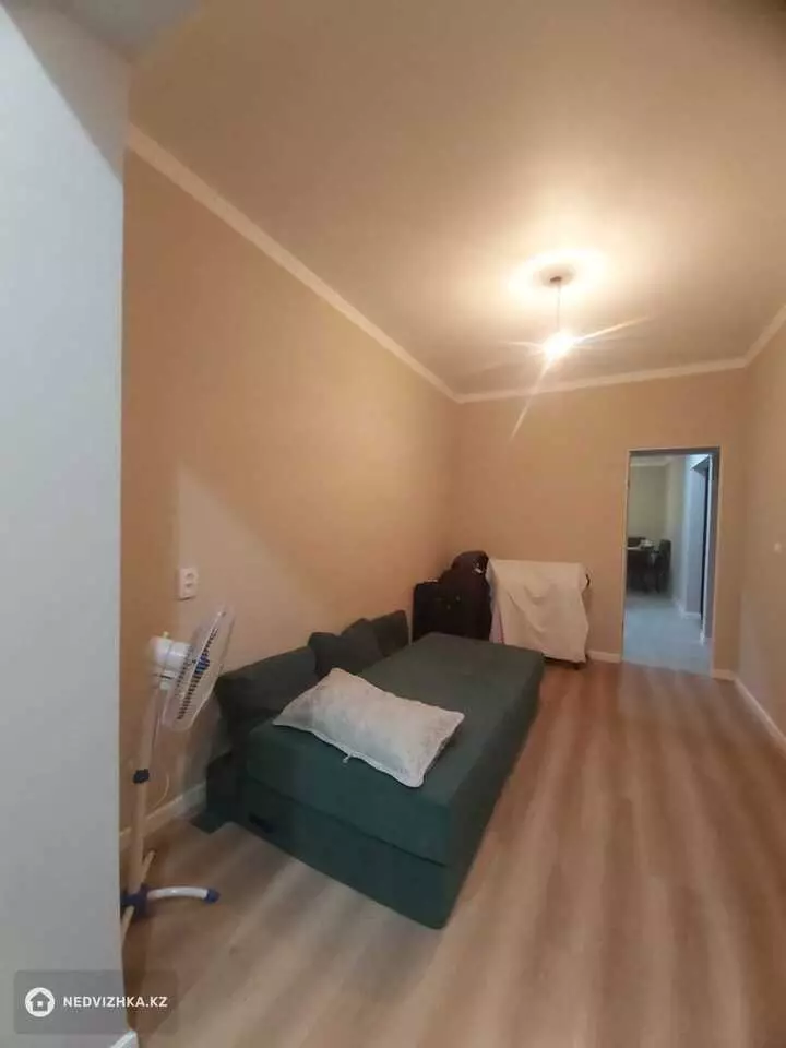 3-комнатная квартира, этаж 5 из 5, 68 м², фотография 4