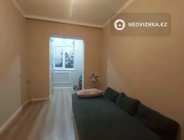 3-комнатная квартира, этаж 5 из 5, 68 м², миниатюра 3