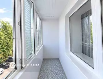3-комнатная квартира, этаж 3 из 9, 64 м², миниатюра 10