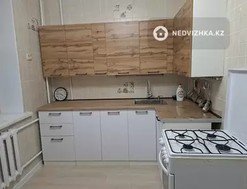 3-комнатная квартира, этаж 3 из 5, 67 м²