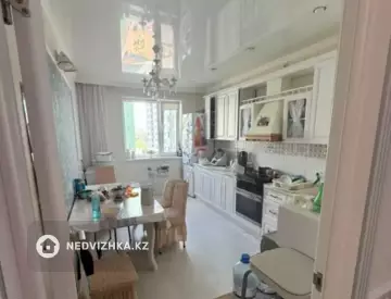 3-комнатная квартира, этаж 6 из 18, 86 м², миниатюра 4