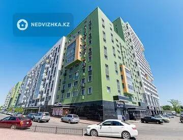 3-комнатная квартира, этаж 6 из 18, 86 м², миниатюра 10