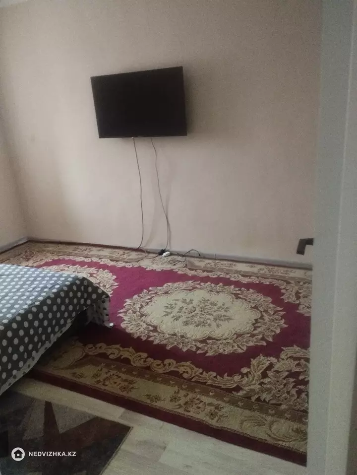1-комнатная квартира, этаж 3 из 3, 31 м², фотография 2