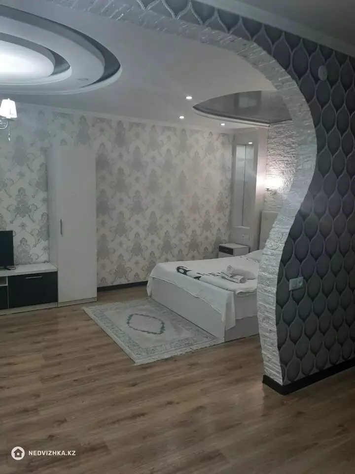 1-комнатная квартира, этаж 3 из 3, 36 м²