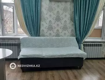 1-комнатная квартира, этаж 3 из 3, 36 м², миниатюра 9