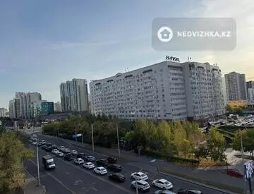2-комнатная квартира, этаж 2 из 12, 72 м², миниатюра 12