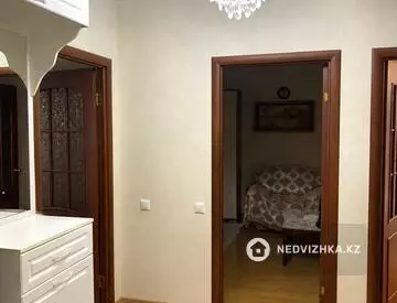 2-комнатная квартира, этаж 2 из 12, 72 м², миниатюра 7