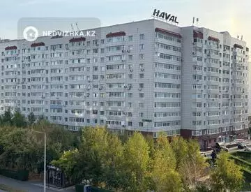 2-комнатная квартира, этаж 2 из 12, 72 м²
