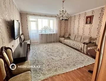 4-комнатная квартира, этаж 6 из 12, 121 м²