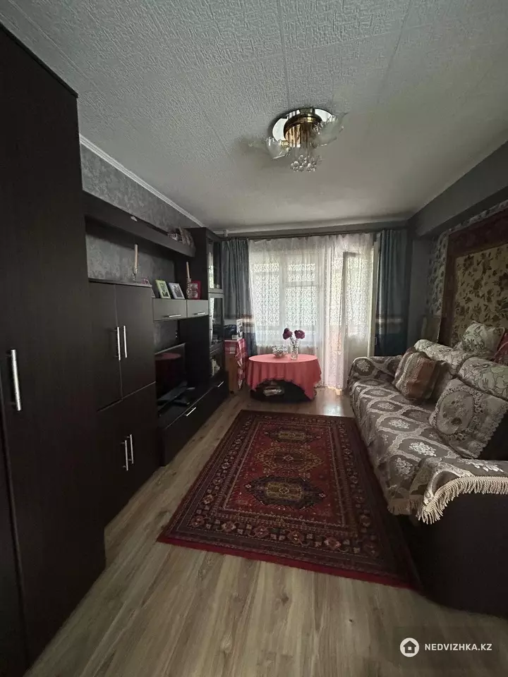 2-комнатная квартира, этаж 2 из 5, 44 м²