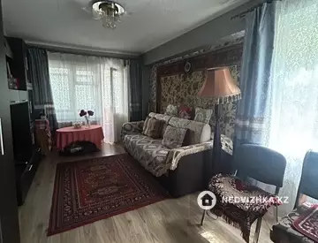 2-комнатная квартира, этаж 2 из 5, 44 м², миниатюра 3