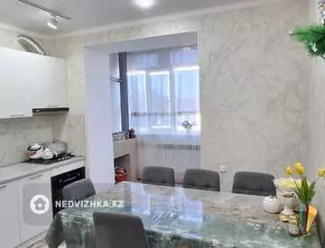 1-комнатная квартира, этаж 3 из 5, 52 м², миниатюра 5