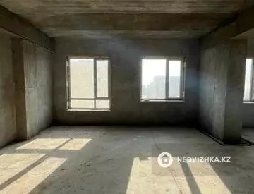 3-бөлмелі пәтер, қабат 6 барлық қабат саны 15, 85 м², 8-нобай