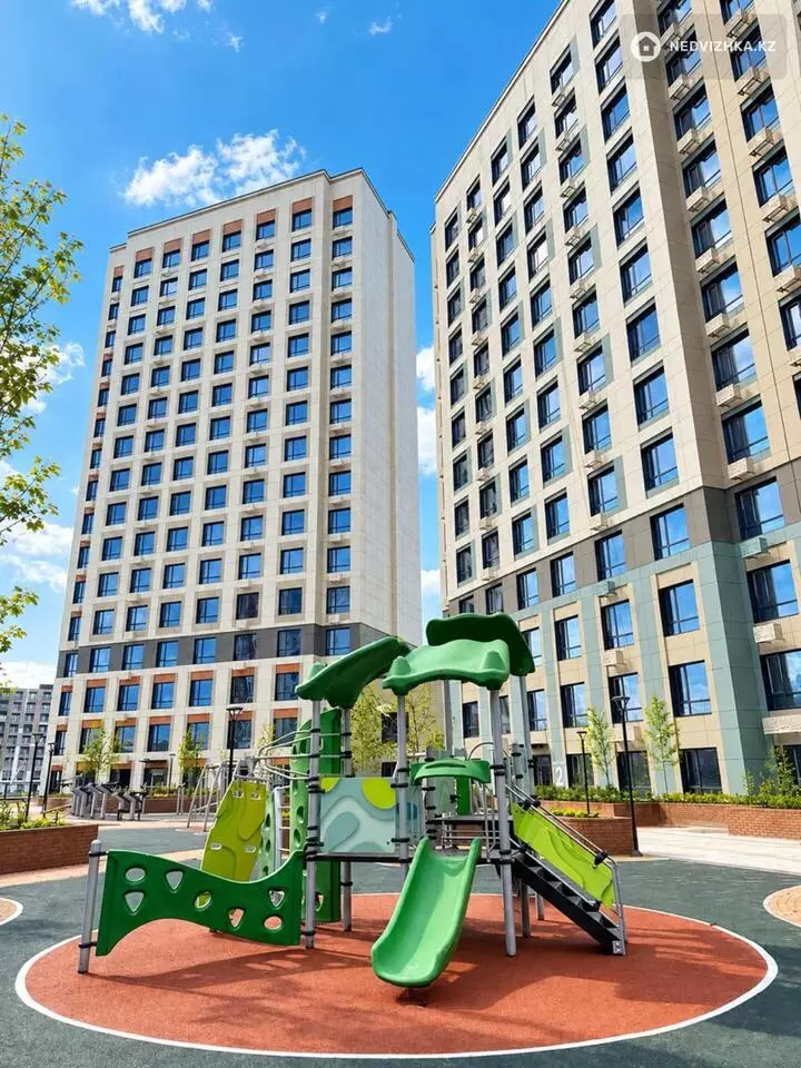 3-комнатная квартира, этаж 2 из 9, 91 м², фотография 4