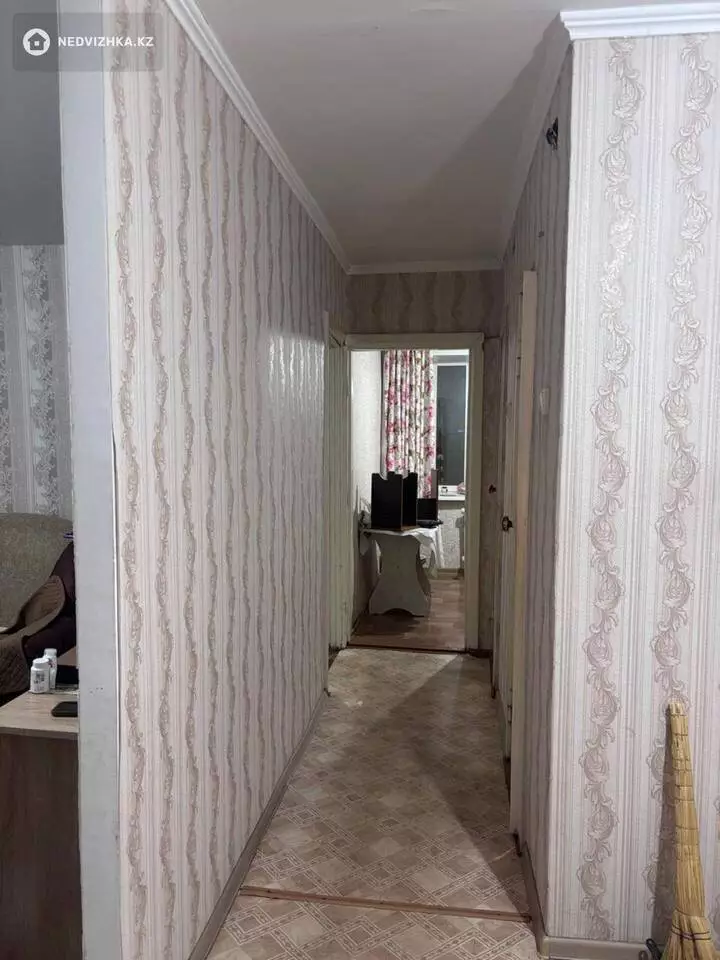 2-комнатная квартира, этаж 10 из 14, 52 м², На длительный срок, фотография 2