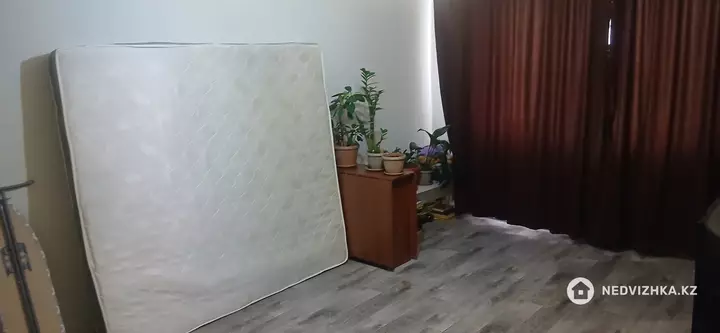 3-комнатная квартира, этаж 4 из 5, 68 м², фотография 3