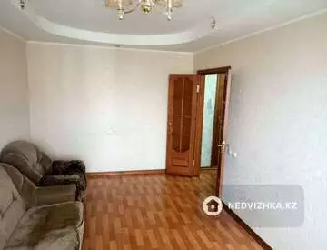2-комнатная квартира, этаж 4 из 5, 55 м²