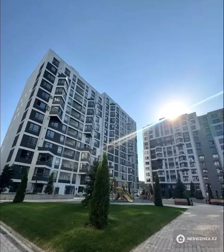 3-бөлмелі пәтер, қабат 5 барлық қабат саны 11, 86 м²