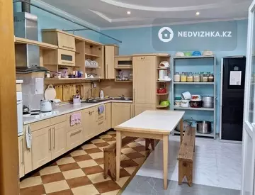 7-бөлмелі үй, 10 соттық, 534 м², 10-нобай
