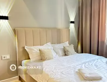 3-комнатная квартира, этаж 3 из 12, 55 м², На длительный срок