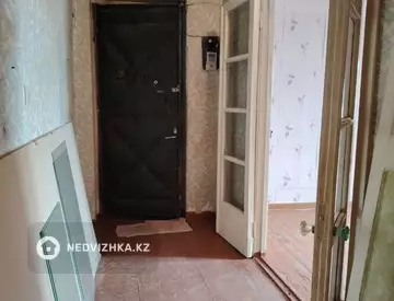 2-комнатная квартира, этаж 4 из 4, 60 м², миниатюра 9