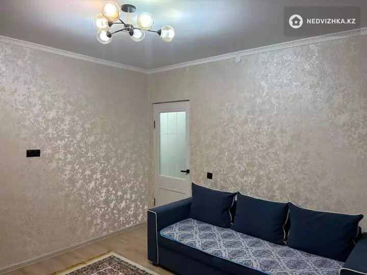 2-комнатная квартира, этаж 2 из 5, 37 м², фотография 5