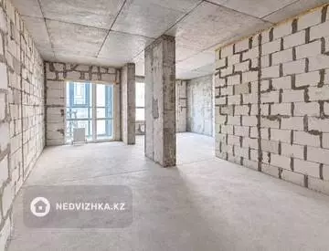 2-комнатная квартира, этаж 8 из 20, 55 м²