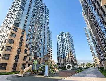 2-комнатная квартира, этаж 8 из 20, 55 м²