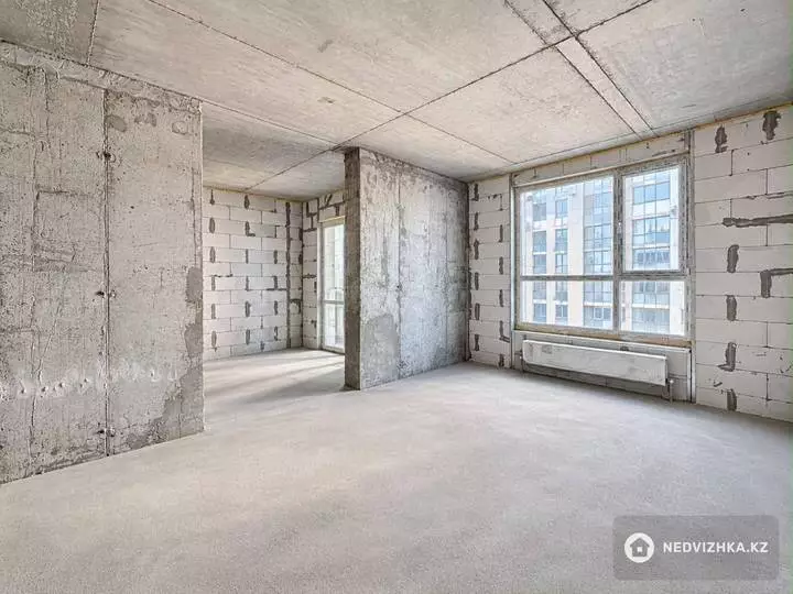 2-комнатная квартира, этаж 8 из 20, 55 м², фотография 4