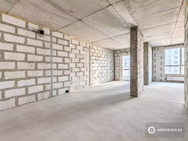 2-комнатная квартира, этаж 8 из 20, 55 м², фотография 5