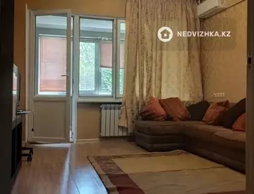 2-комнатная квартира, этаж 3 из 5, 60 м², На длительный срок