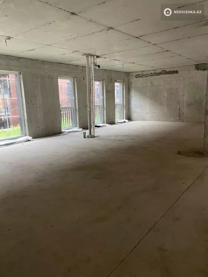Офис, этаж 1 из 3, 250 м², На длительный срок, фотография 4