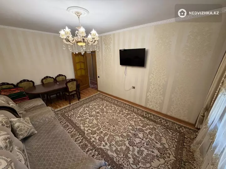 3-комнатная квартира, этаж 1 из 9, 74 м², 3-фотосурет