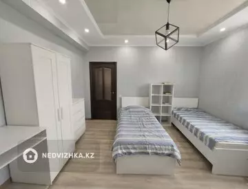3-комнатная квартира, этаж 10 из 12, 90 м², миниатюра 6