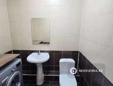 3-комнатная квартира, этаж 10 из 12, 90 м², миниатюра 10
