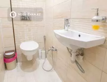 4-бөлмелі пәтер, қабат 1 барлық қабат саны 6, 120 м², Посуточно, 10-нобай