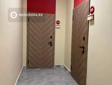 2-комнатная квартира, этаж 6 из 9, 43 м², Посуточно