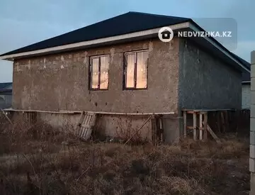 5-бөлмелі үй, 6 соттық, 111 м², 2-нобай