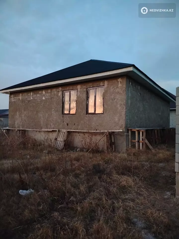 5-комнатный дом, 6 соток, 111 м², фотография 2