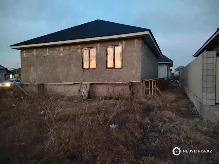 5-комнатный дом, 6 соток, 111 м², фотография 3