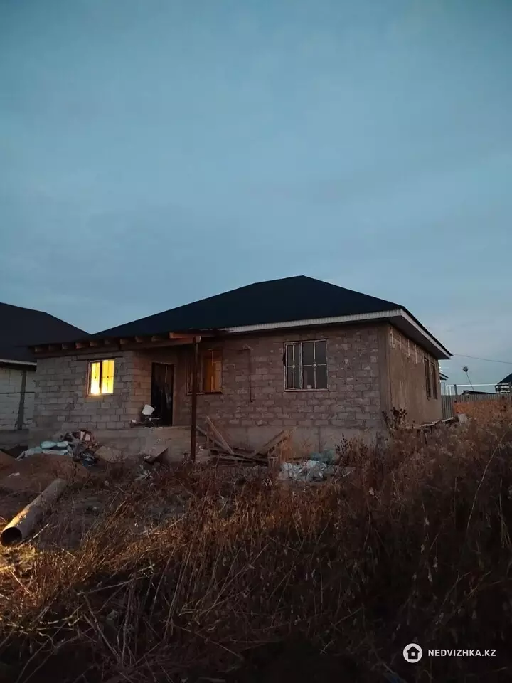 5-комнатный дом, 6 соток, 111 м², фотография 4