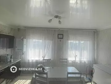 4-комнатный дом, 6 соток, 218 м²