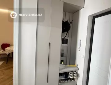 2-комнатная квартира, этаж 11 из 12, 40 м²