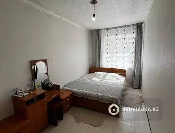 3-комнатная квартира, этаж 1 из 5, 56 м², миниатюра 3